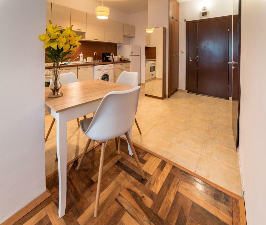Comfort.Chic.Charming Apt With Terrace Near Ndk 소피아 외부 사진